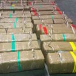 حرب على التدخين في الفضاءات العمومية تُشعل الجدل تحت قبة البرلمان